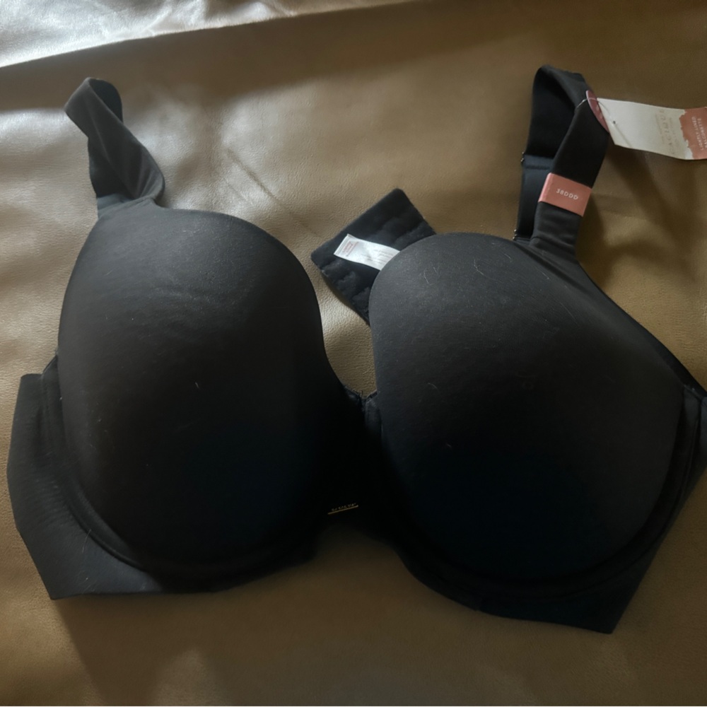 BNWT Cacique Lightly lined Balconette 38DDD